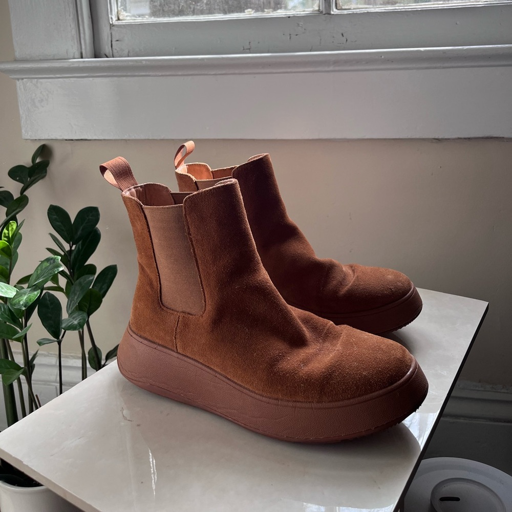 Fitflop Suede Flatform Chelsea Boots F-Mode Camel